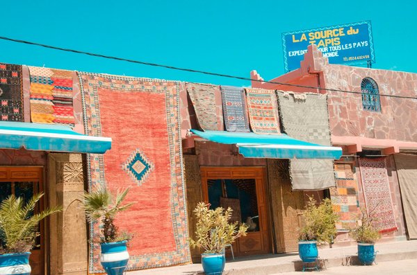 Où participer à des ateliers de fabrication de tapis en Iran?